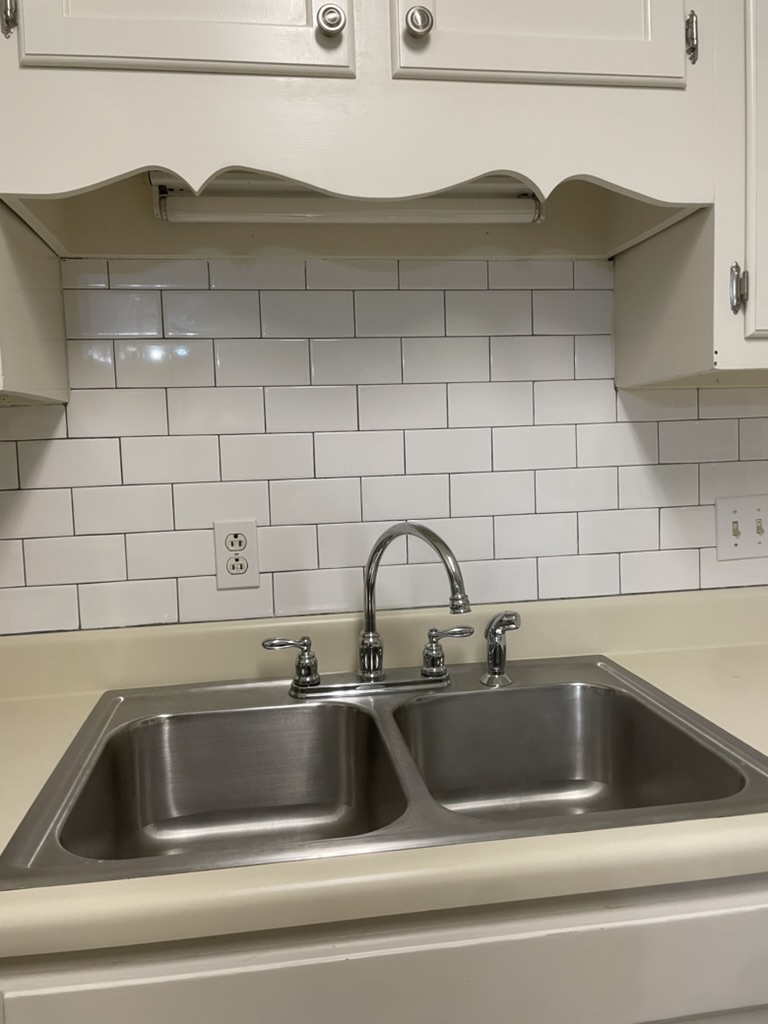 Kitchen double sink